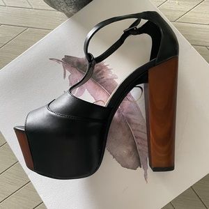 Platform Jessica Simpson Size 7